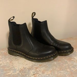 Doc Marten Chelsea Boots